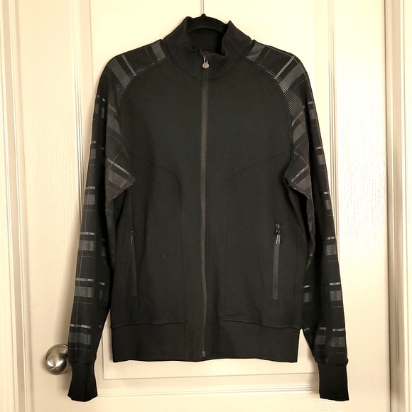 Lululemon men's full zip black jacket Size M - Picture 2 of 16